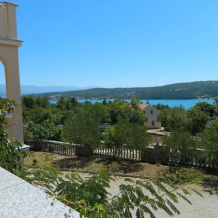 Apartments Skender Čižići Екстериор снимка