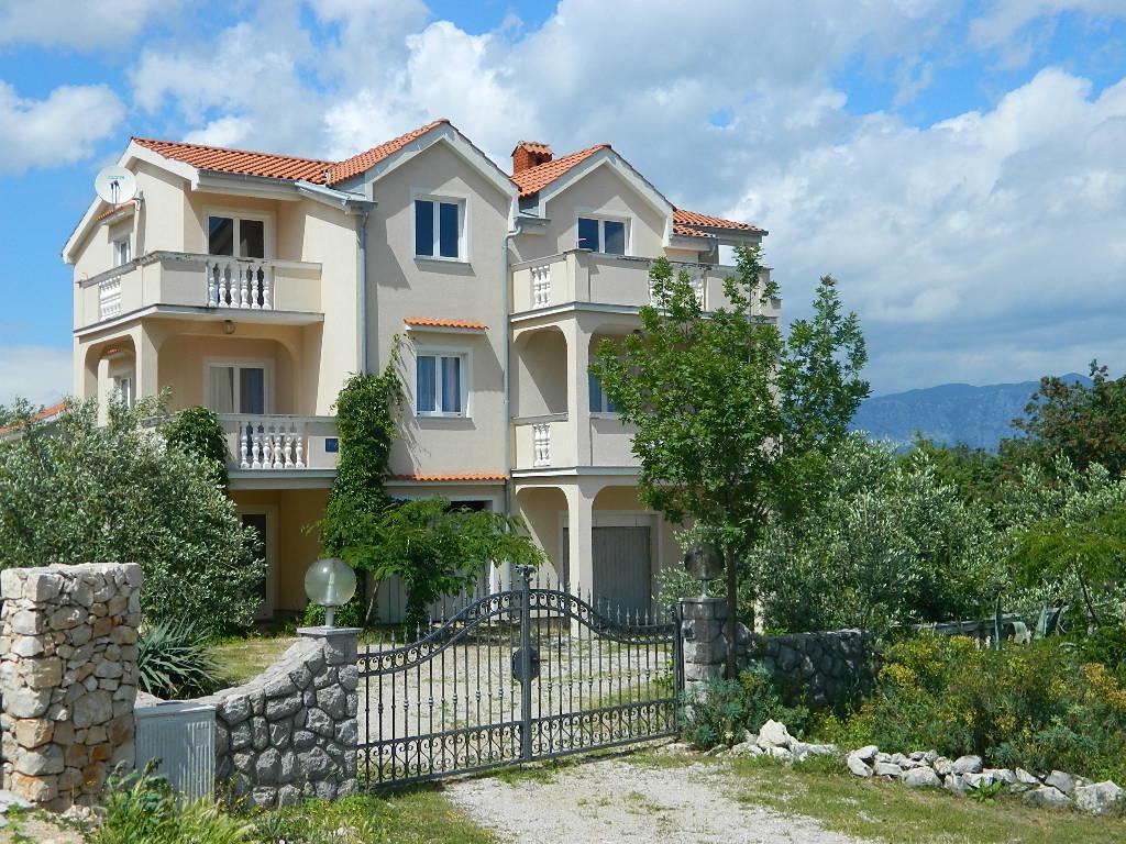 Apartments Skender Čižići Екстериор снимка